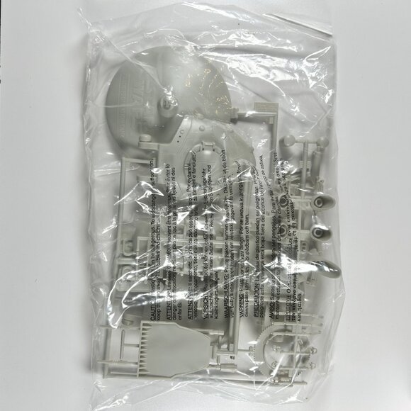 AMT ERTL Star Wars Episode 1 Trade Federation Tank 1:32 Vintage Model Kit 1999 - Picture 7 of 12